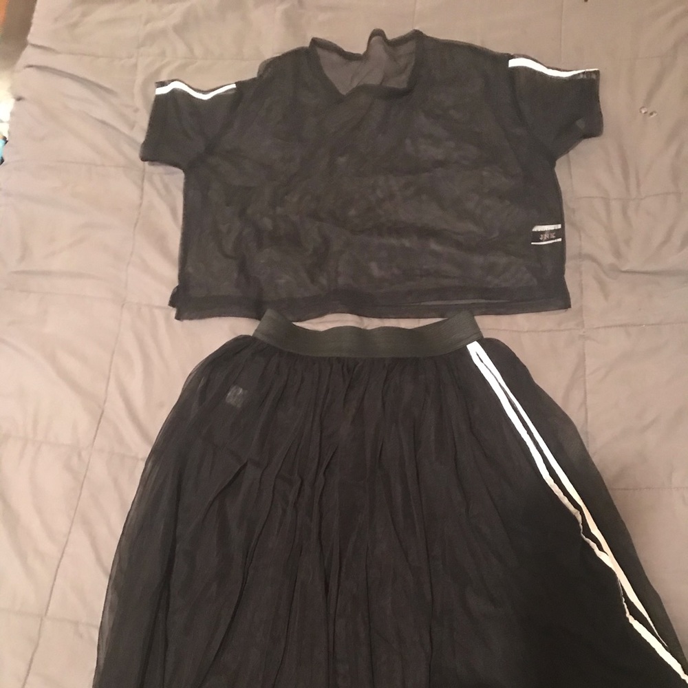 This is a nice sheer two-piece